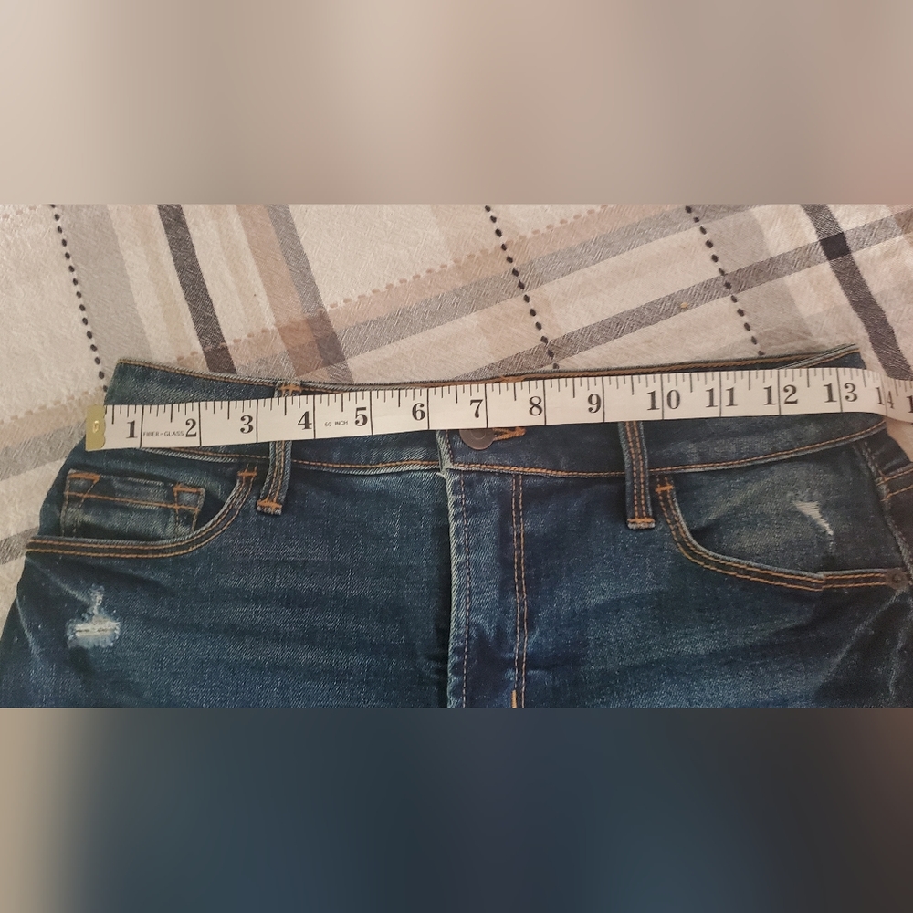 OLD NAVY DISTRESSED HIGH WAISTED JEAN SHORTS WITH RAW HEMLINE - Picture 3 of 5